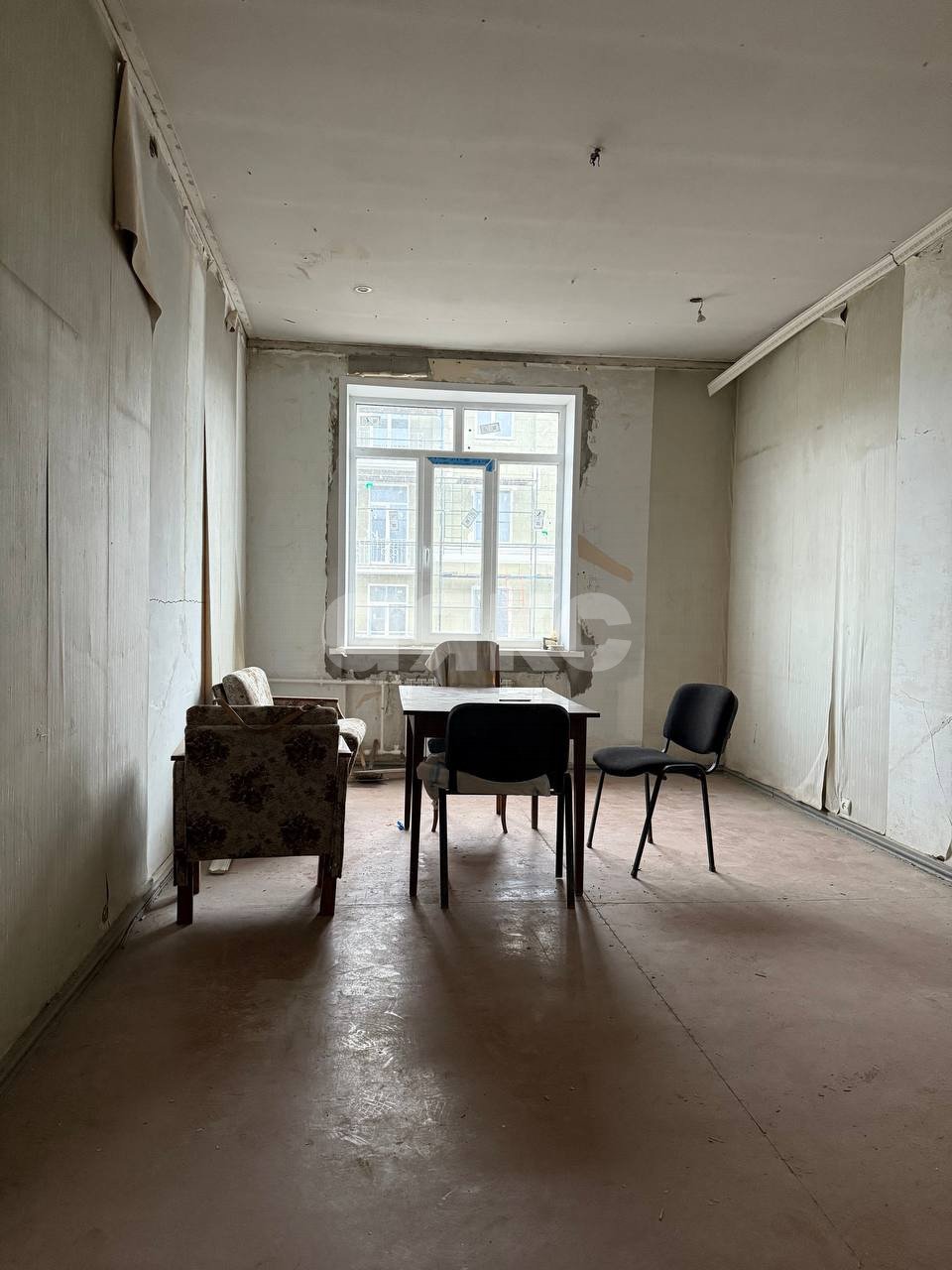 Фото №4: 3-комнатная квартира 90 м² - Мариуполь, р. Жовтневый, ул. Карла Либкнехта, 54