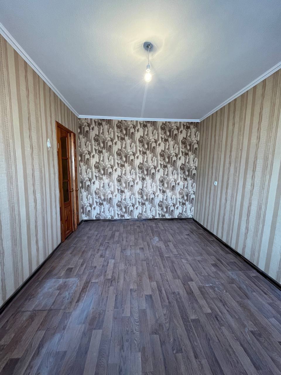 Фото №8: 4-комнатная квартира 52 м² - Мариуполь, Жовтневый, Западный, мкр. 23-й, ул. 9-й Авиадивизии, 32