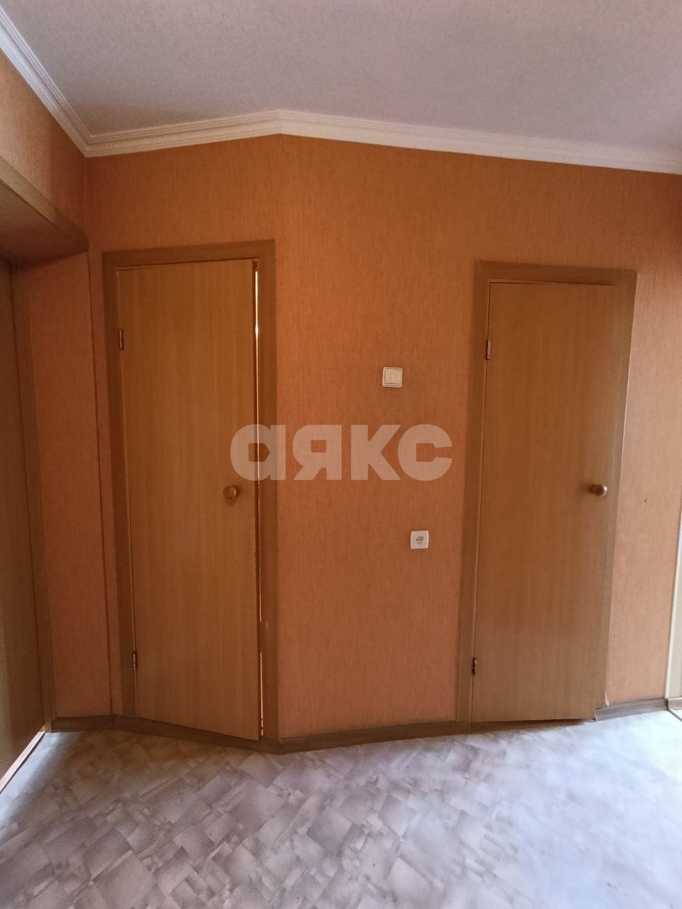 Фото №14: 4-комнатная квартира 52 м² - Мариуполь, Жовтневый, Западный, мкр. 23-й, ул. 9-й Авиадивизии, 32