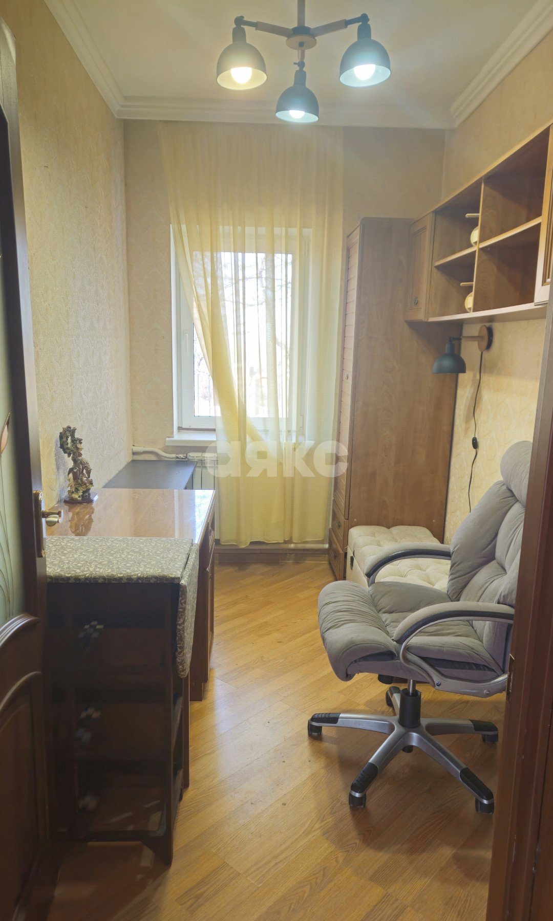 Фото №20: Дом 50 м² + 7 сот. - Мариуполь, р. Жовтневый, ул. Административная площадь