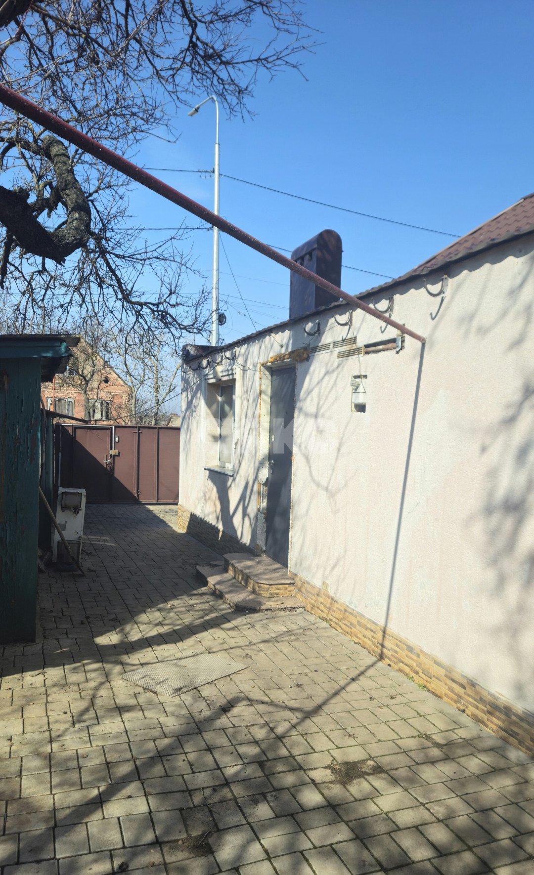 Фото №7: Дом 50 м² + 7 сот. - Мариуполь, р. Жовтневый, ул. Административная площадь