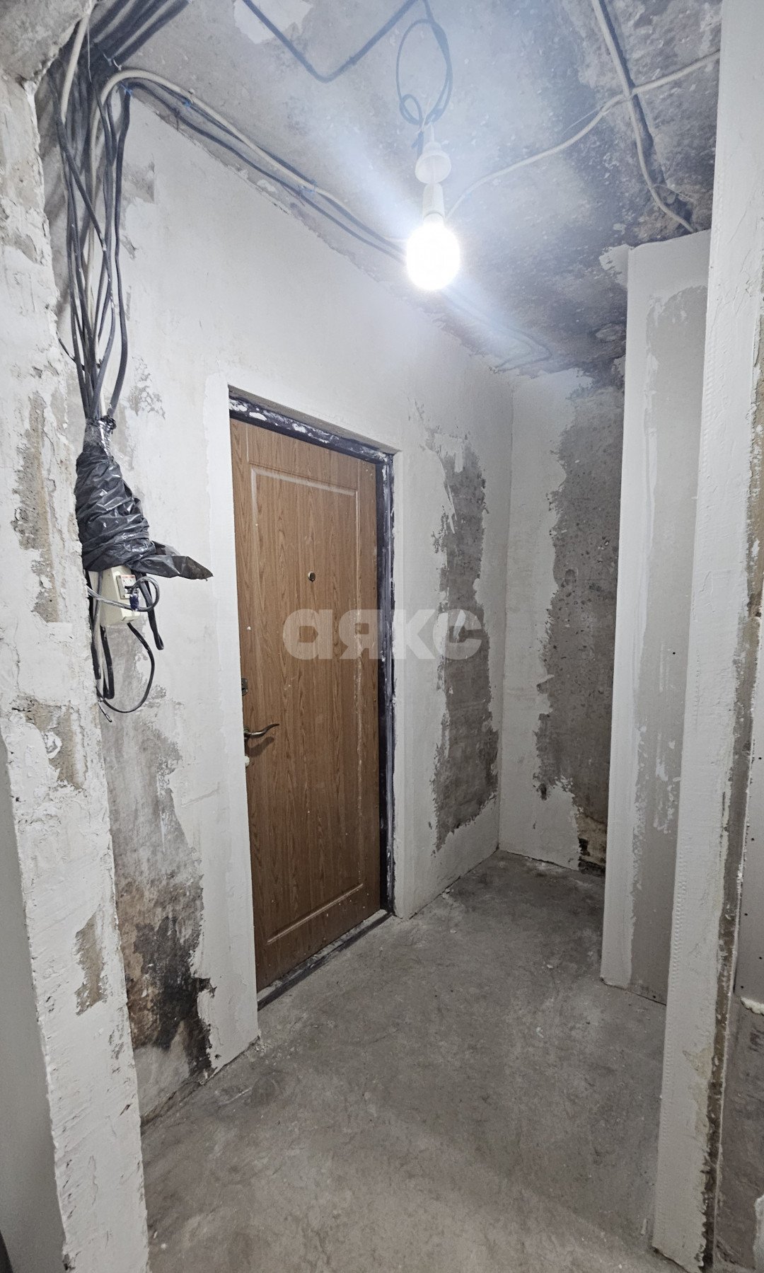 Фото №6: 1-комнатная квартира 34 м² - Мариуполь, р. Жовтневый, ул. Административная площадь