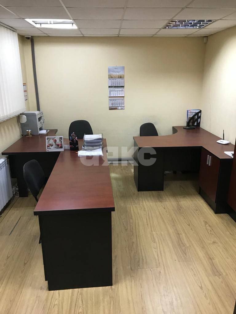 Фото №1: Коммерция 72 м² - Мариуполь, р. Жовтневый, ул. Административная площадь