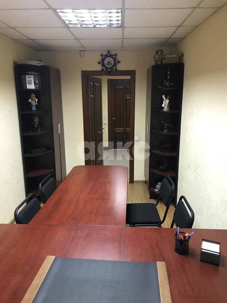 Фото №9: Коммерция 72 м² - Мариуполь, р. Жовтневый, ул. Административная площадь