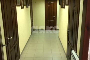 Фото №3: Коммерция 72 м² - Мариуполь, р. Жовтневый, ул. Административная площадь